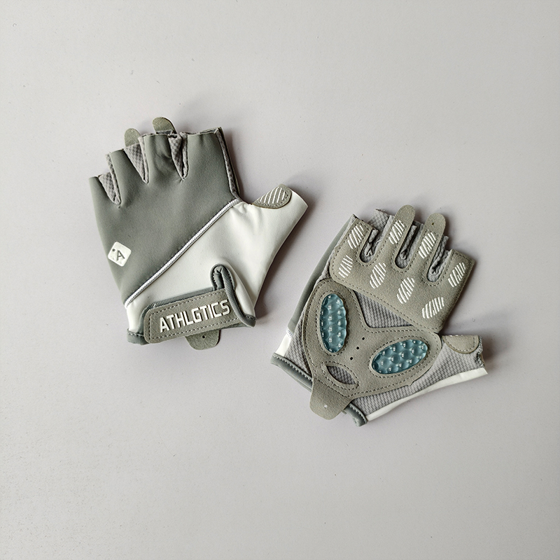 ฟิตเนสผู้หญิงถุงมือครึ่งนิ้ว A - Cycling Glove Padded บทวิจารณ์และราคา